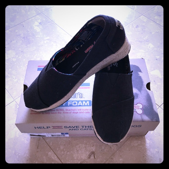 skechers highlights ladies canvas shoes